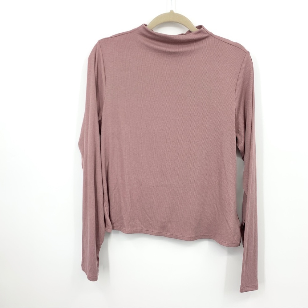 Old Navy Women XL Shirt Mauve Pink Long Sleeve Rouched Mock Neck Go‎ Dry Ribbed